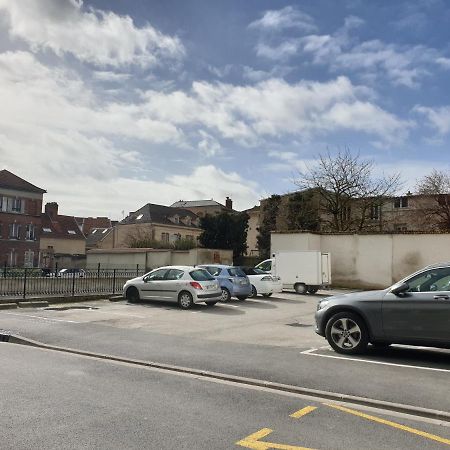 Appartement Hyper-Centre Epernay Avec Sauna Et Parking Prive Kültér fotó